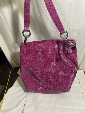 Faux Croc Shoulder Tote in Fuchsia  - Women’s Bag